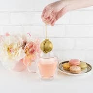 https://paper-luxe.com/cdn/shop/files/pinky-up-tea-infusions-small-tea-infuser-ball-in-gold-35178650828996.jpg?v=1699909997&width=720