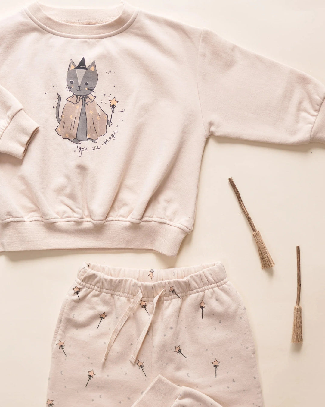 Quincy Mae Baby Relaxed Fleece Sweatshirt - Magic Cat