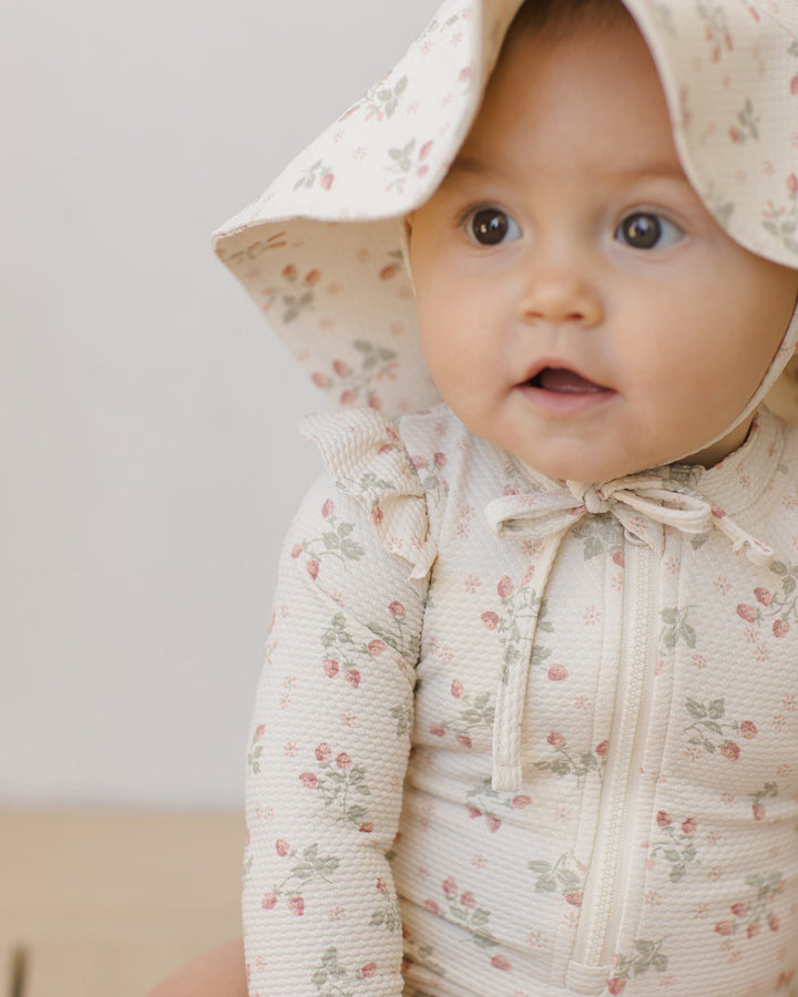 Quincy Mae Baby Sun Hat - Strawberries