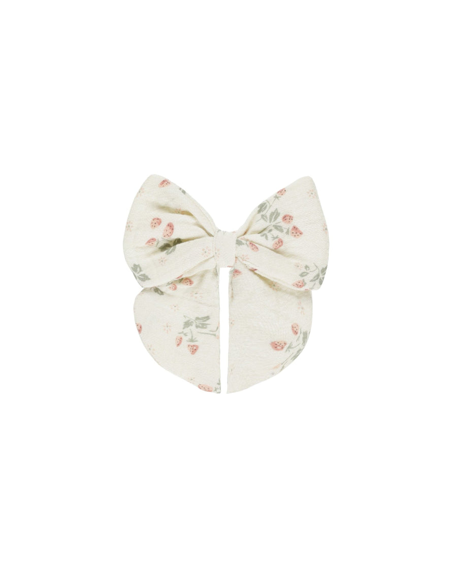 Quincy Mae Bow One Size Bow - Strawberries