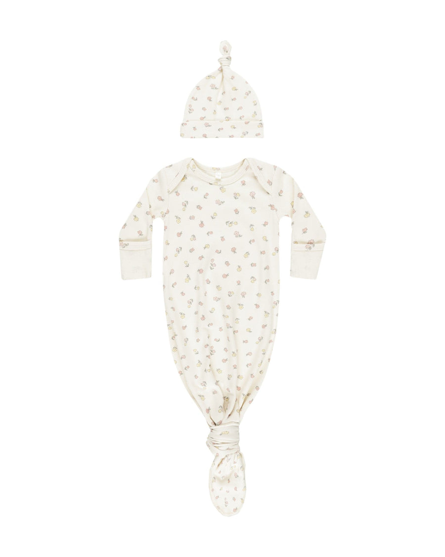 Quincy Mae knotted gown One Size Knotted Baby Gown + Hat Set - Fleur