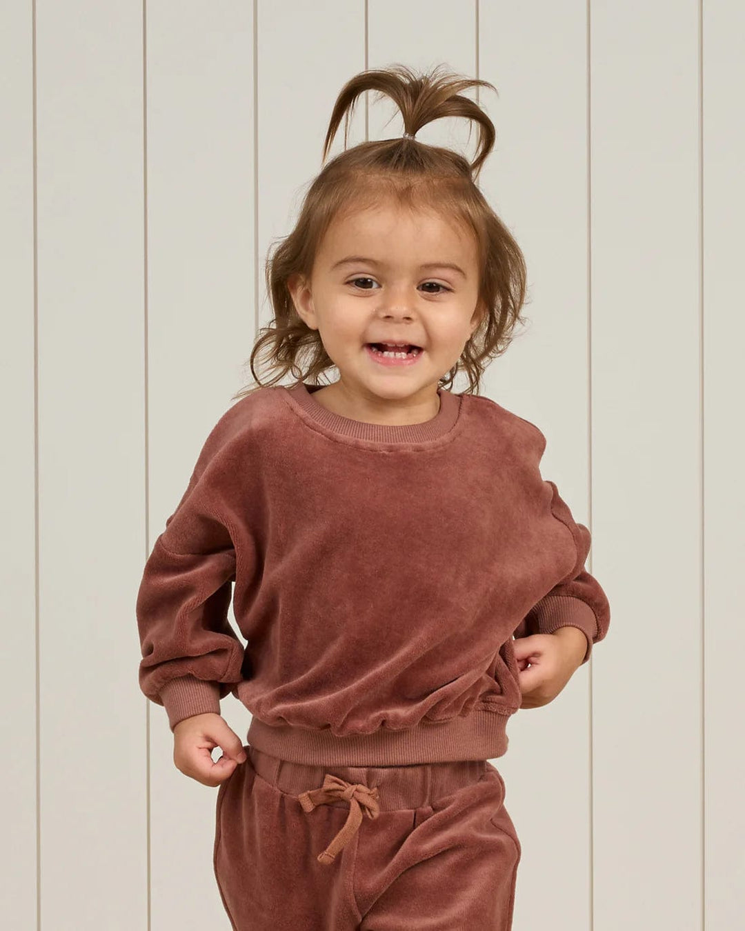 Quincy Mae Sweatshirt Velour Relaxed Sweatshirt - Cranberry