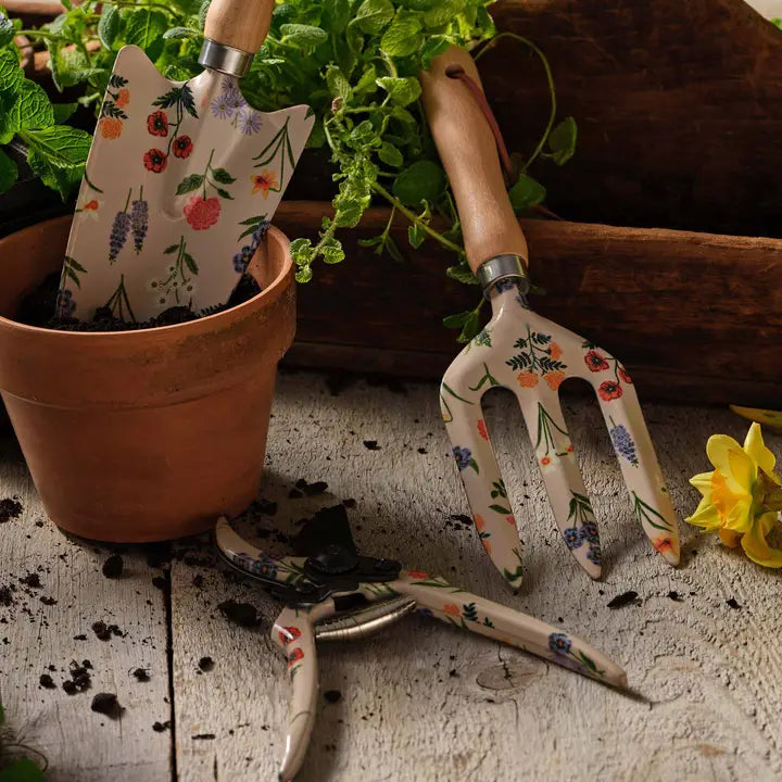 Rifle Paper Co. Plants Garden Study Gardening Tool Set