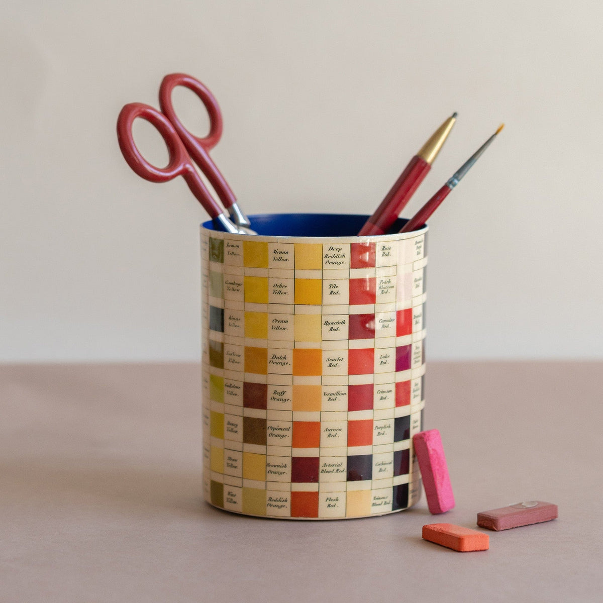 Roomytown Home Enamel Everything Pot - Werner's Nomenclature of Colours