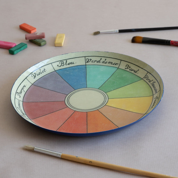 Roomytown Home Medium Round Enamel Tray - Cercle Chromatique