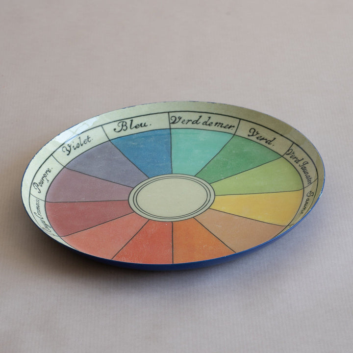 Roomytown Home Medium Round Enamel Tray - Cercle Chromatique