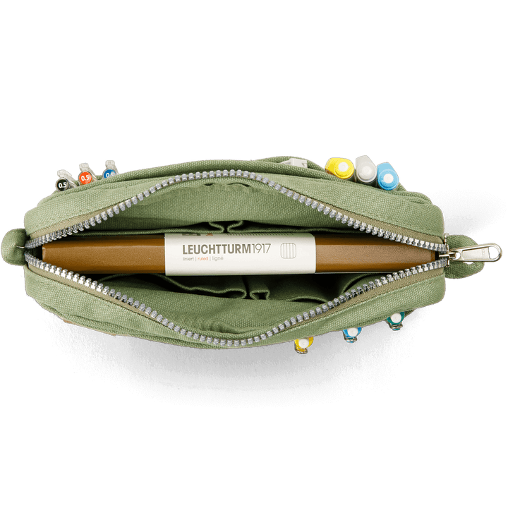 Soolla Fashion Soolla® Studio Pouch, Becca Sands Edition