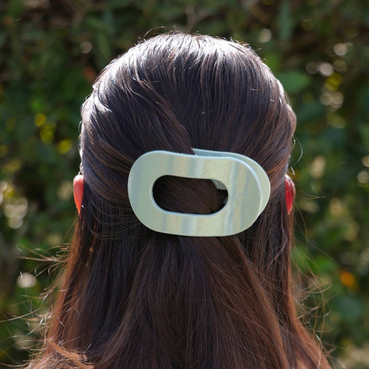 TELETIES Gifts Flat Round Hair Clip | Medium | Dew Drop