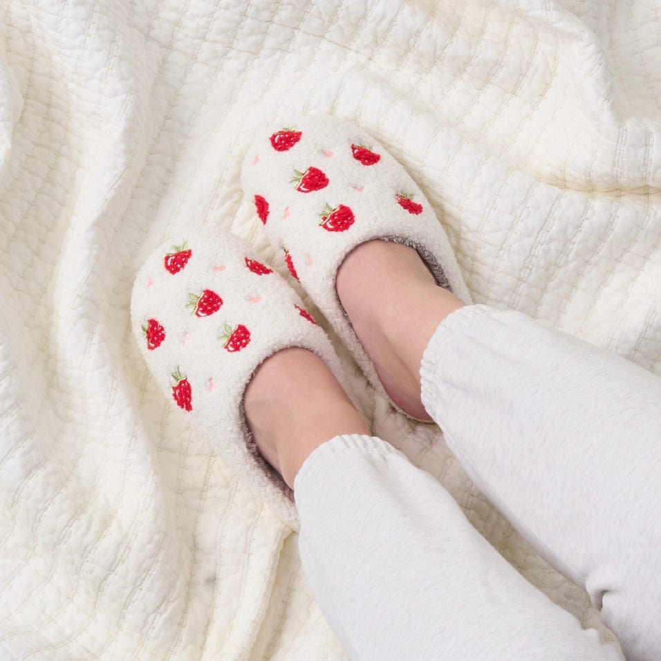 The Darling Effect Slipper Fuzzy Slippers - Strawberries