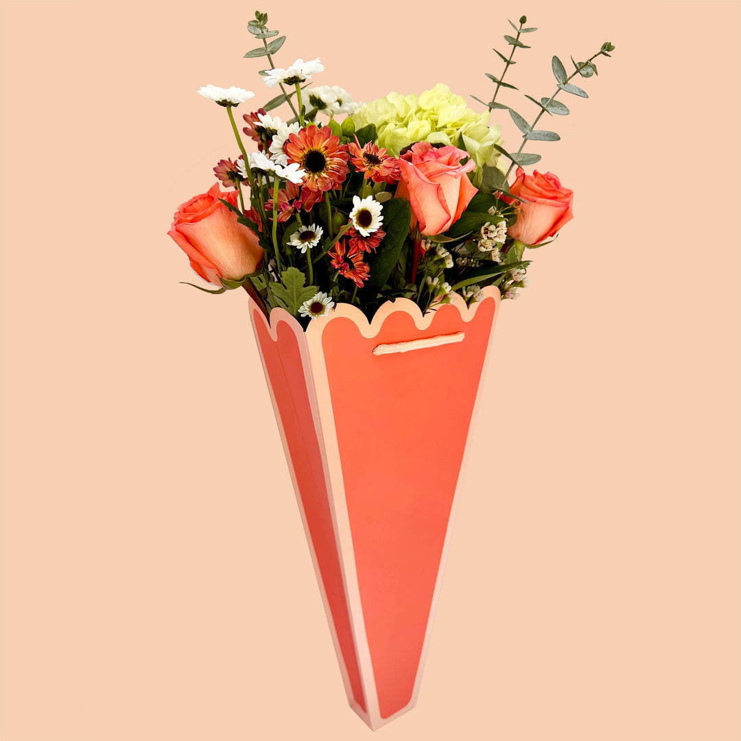 The Social Type Party Melon Scallop Bouquet Gift Bag