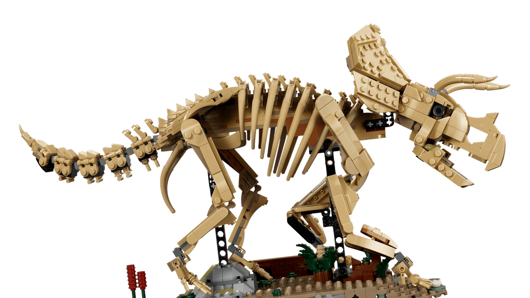 Toyhouse LLC STEM Jurassic World Dinosaur Fossils: Triceratops | LEGO