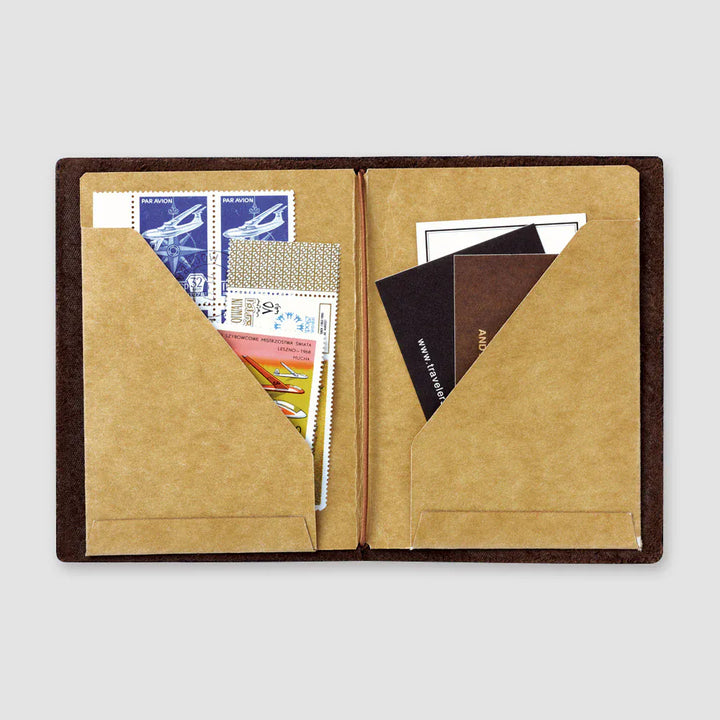 Traveler's Company Paper Traveler's Notebook - 010 Kraft Paper Folder (Passport Size)