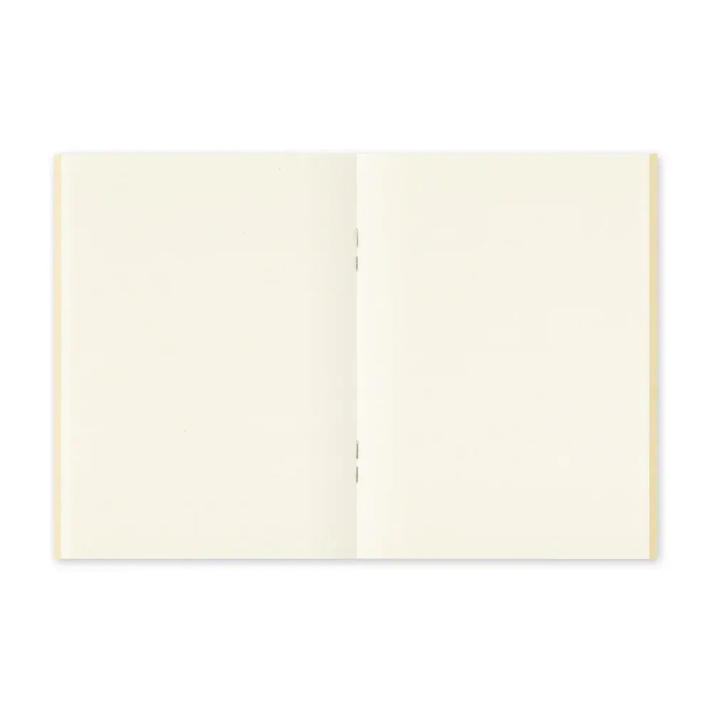 Traveler's Company Paper Traveler's Notebook - 013 MD Paper Cream (Passport Size)