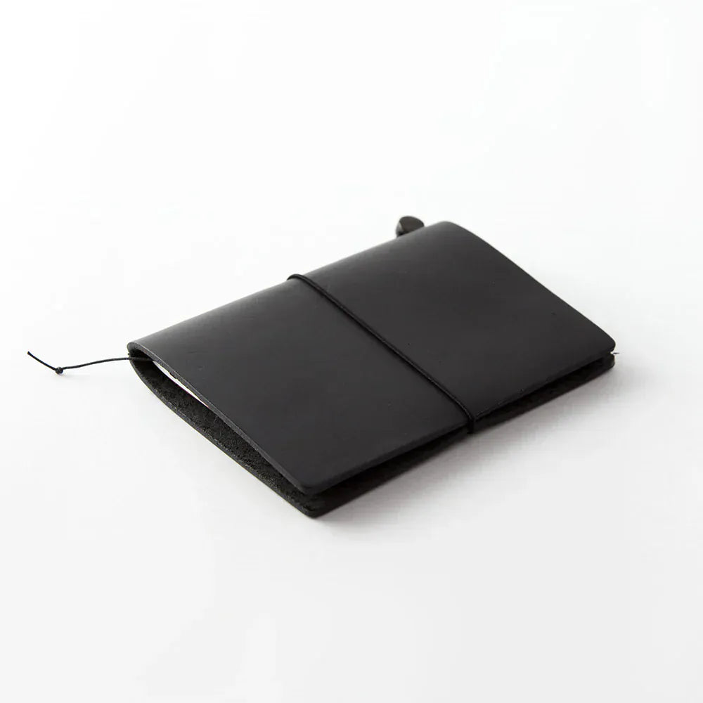 Traveler's Company Paper Traveler's Notebook - Black (Passport)