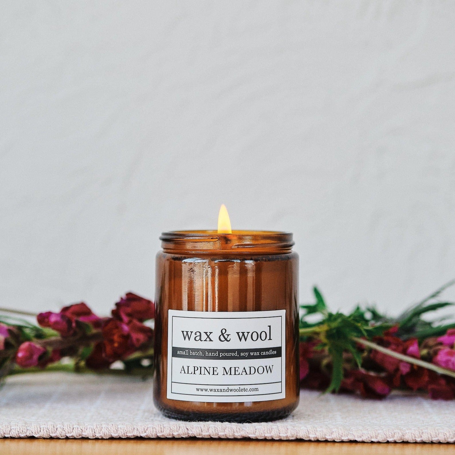 Wax & Wool candle Alpine Meadow