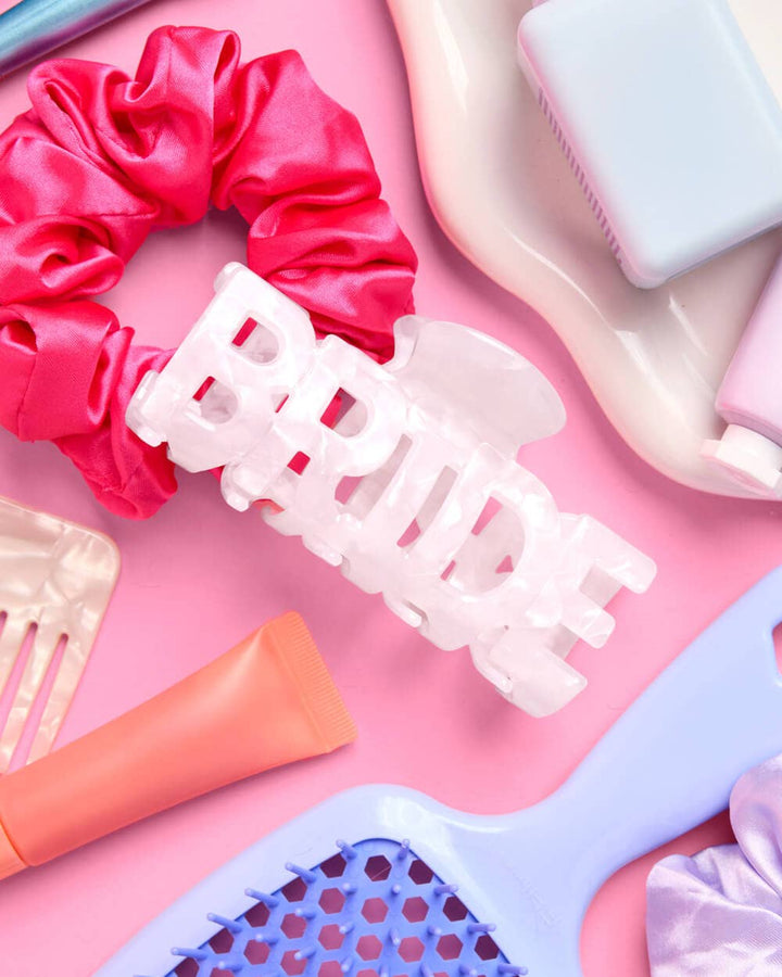 xo, Fetti Gifts Bride Word Claw Clip