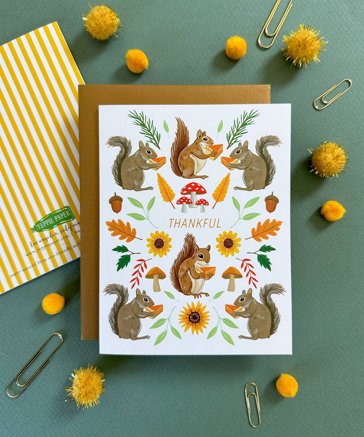 Yeppie Paper Card Thankful Squirrels with Pumpkin Pie Thanksgiving Card