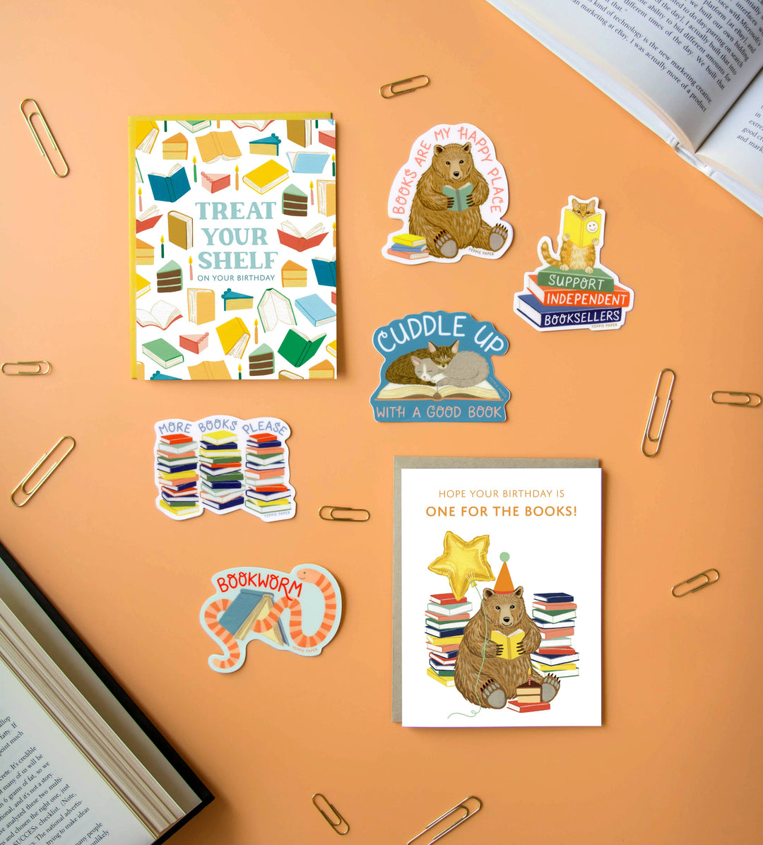 Yeppie Paper Cards Reading Bear with Books and Cake Birthday Card