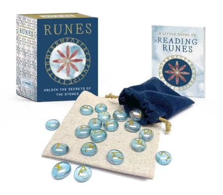 Hachette Magic & Novelties Runes: Unlock the Secrets of the Stones