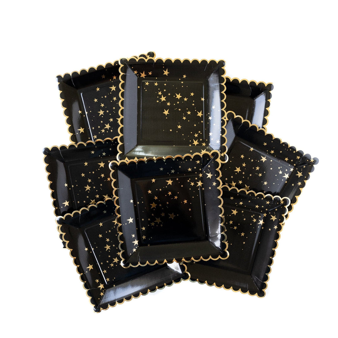 My Mind's Eye Party Supplies Gold Stars Black Scalloped 9" Plates - 8ct.