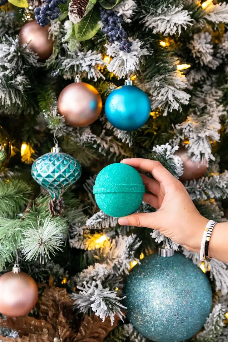 Old Whaling Company Bath Bomb Sea La Vie Bath Bomb