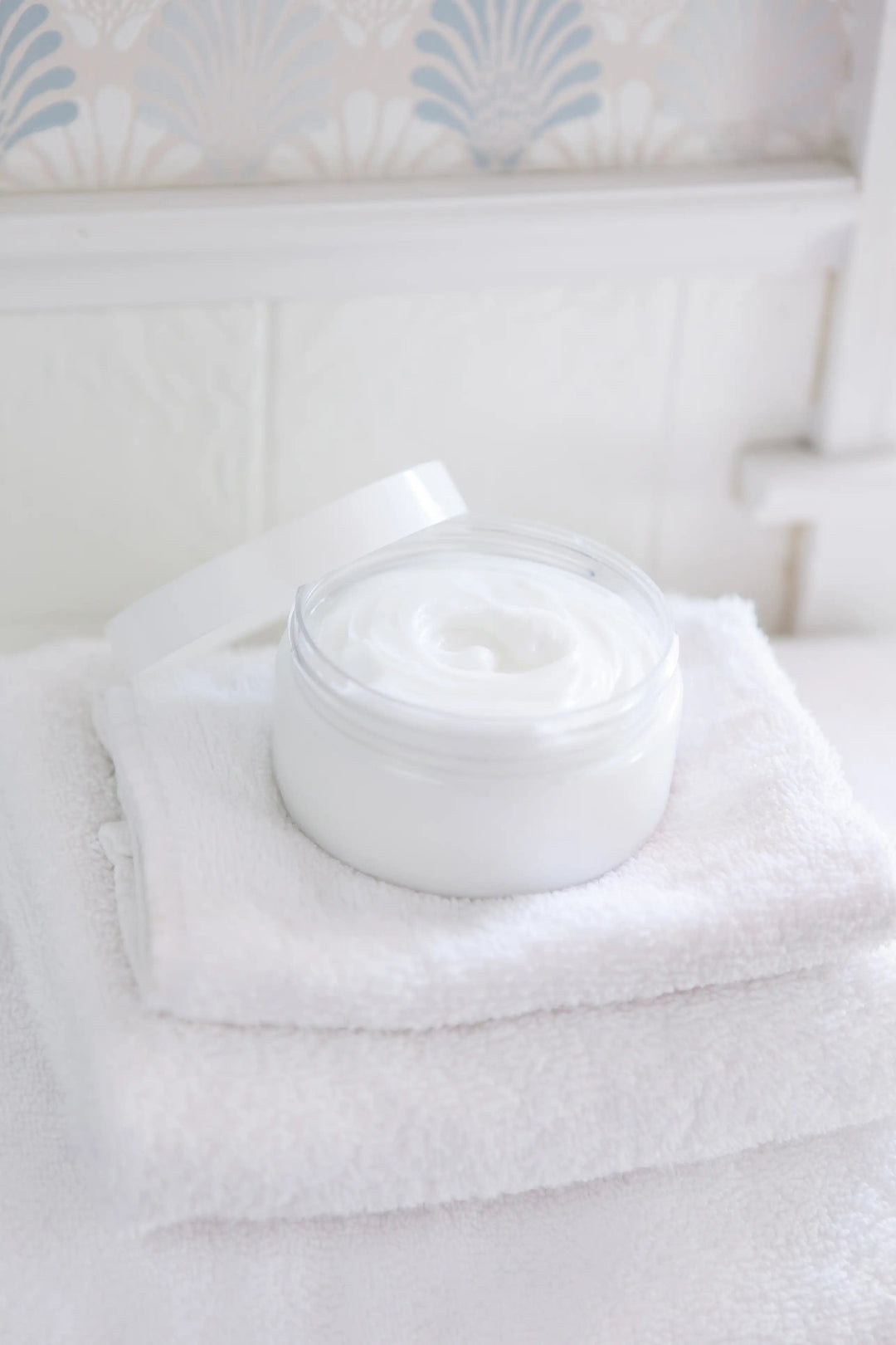 Old Whaling Company Body Butter Oatmeal Milk & Honey Body Butter