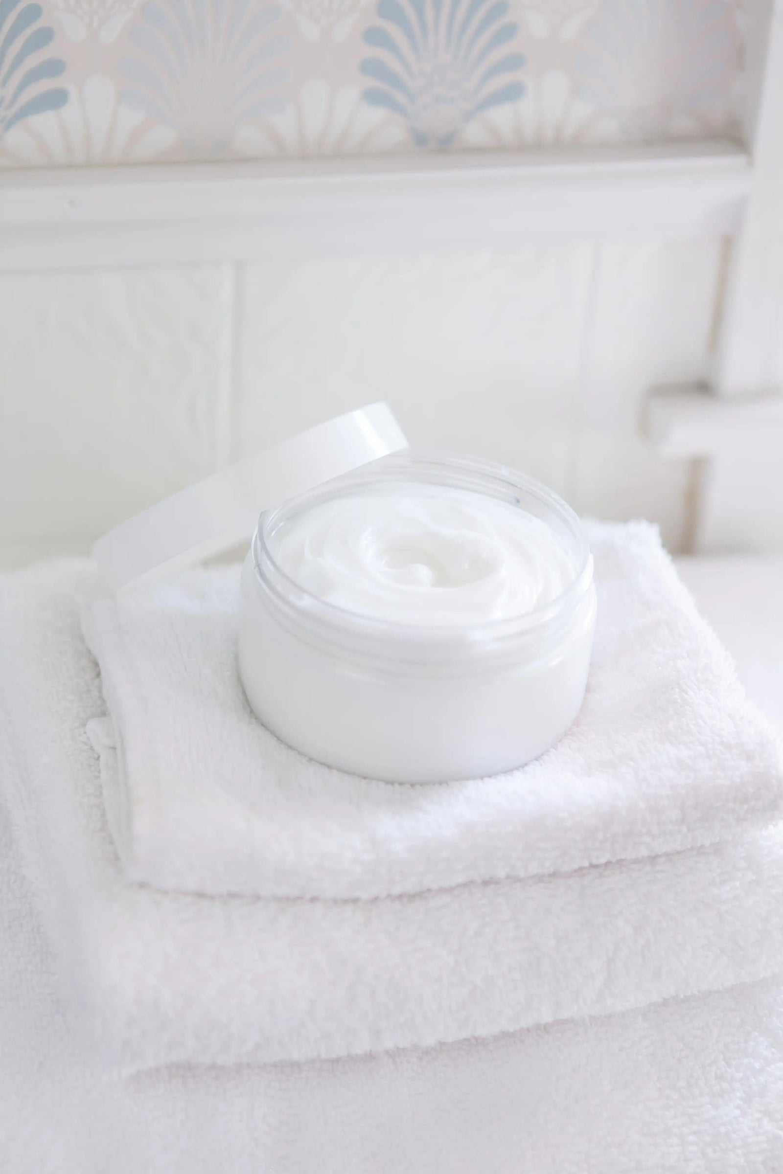 Old Whaling Company Body Butter Oatmeal Milk & Honey Body Butter