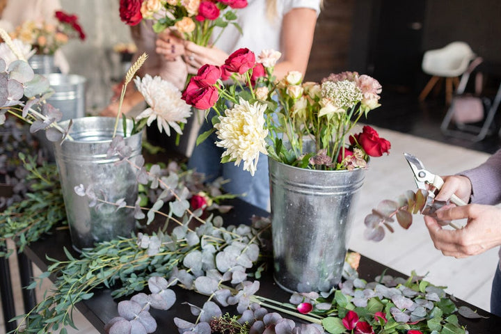 Paper Luxe Workshop Floral Arranging Workshop in Gig Harbor - Friday, 5/12/23 7-8:30pm