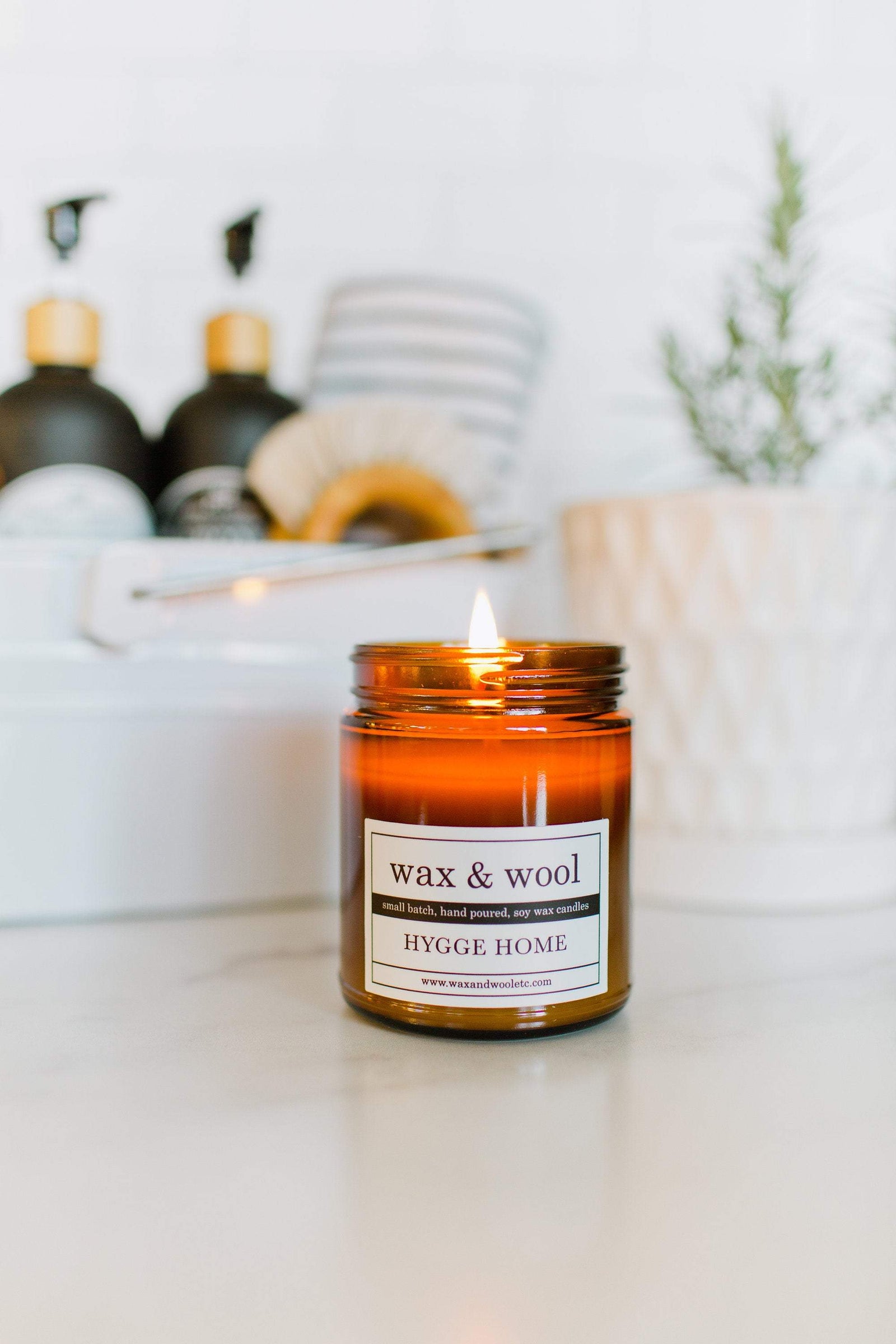 wax & wool Candle Hygge Home 9oz Pure Soy Wax Candle - Amber Jar