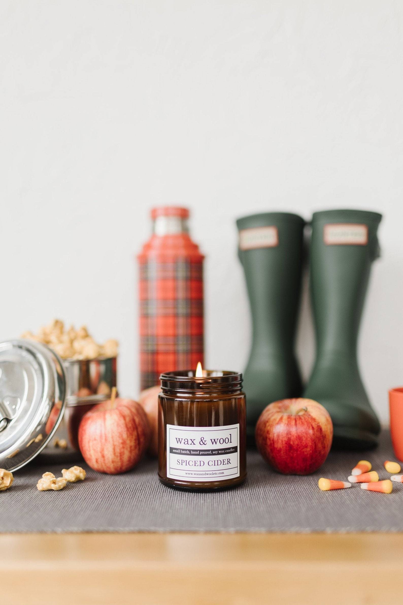 wax & wool Candle Spiced Cider - 9 oz Pure Soy Wax Candle